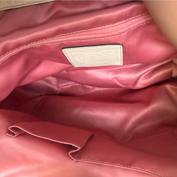 Coach Chelsea Flagship Mixed Metal Turnlock Pocket Shoulder Bag Cream 17786 ✨ - Picture 10 of 10